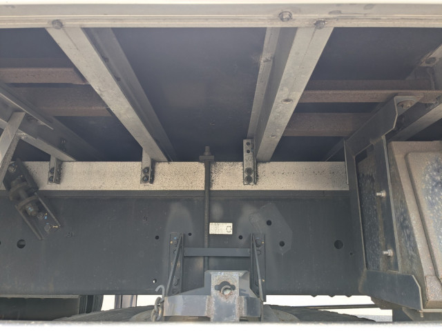 いすゞ ギガ 大型 冷蔵冷凍バン 2PG -CYL77C(103676) 21枚目