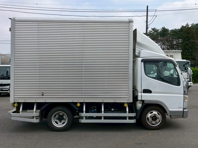 三菱ふそう キャンター 小型 バン TPG-FBA20(103677) 4枚目