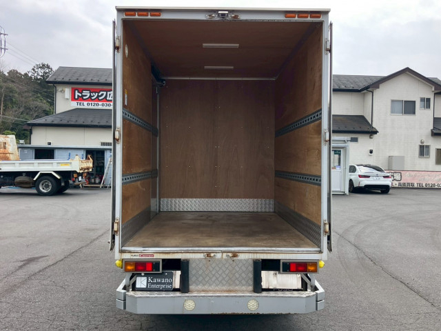 三菱ふそう キャンター 小型 バン TPG-FBA20(103677) 9枚目