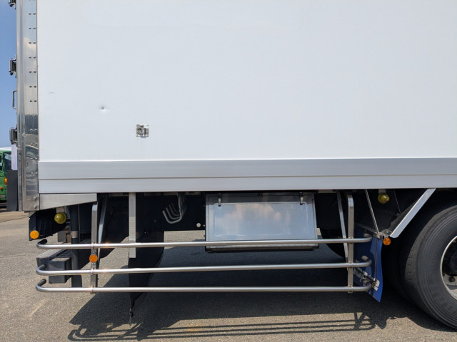 いすゞ ギガ 大型 冷蔵冷凍バン 2PG -CYL77C(103676) 30枚目