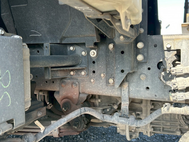 いすゞ フォワード 中型 冷蔵冷凍バン 2PG-FRR90T2(103679) 23枚目