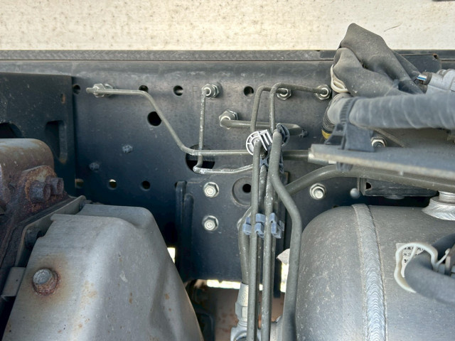 いすゞ フォワード 中型 冷蔵冷凍バン 2PG-FRR90T2(103679) 27枚目