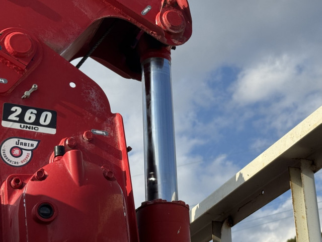 日野 デュトロ 小型 平ボディ（クレーン付） TPG-XZU650M(103680) 16枚目