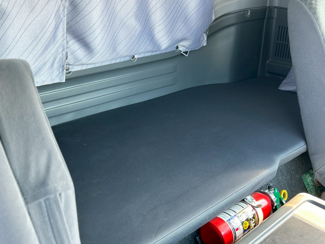 いすゞ フォワード 中型 冷蔵冷凍バン 2PG-FRR90T2(103679) 38枚目