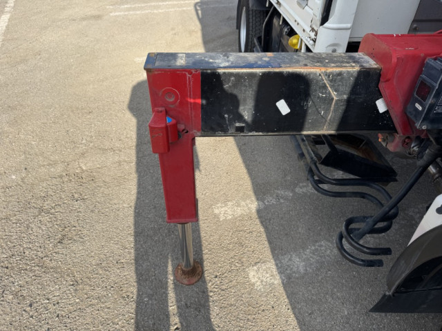 日野 デュトロ 小型 平ボディ（クレーン付） TPG-XZU650M(103680) 17枚目