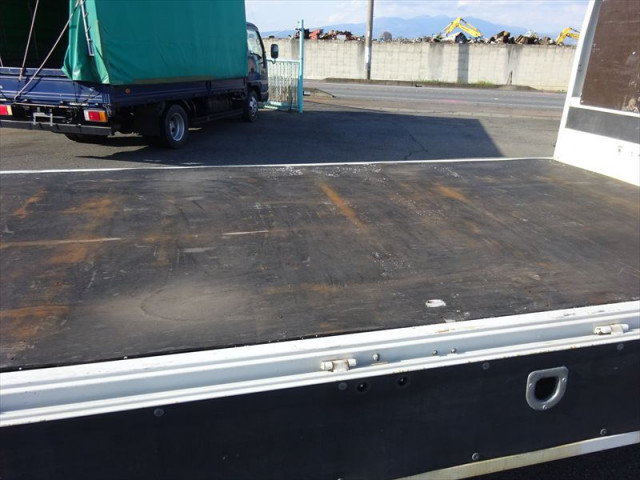 トヨタ トヨエース 小型 平ボディ TPG-XZU712(103683) 12枚目