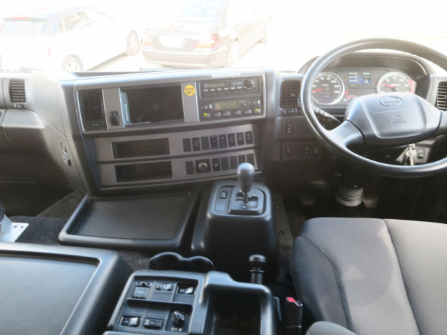 日野 プロフィア 大型 タンクローリー QPG-GN1APEG(103690) 28枚目