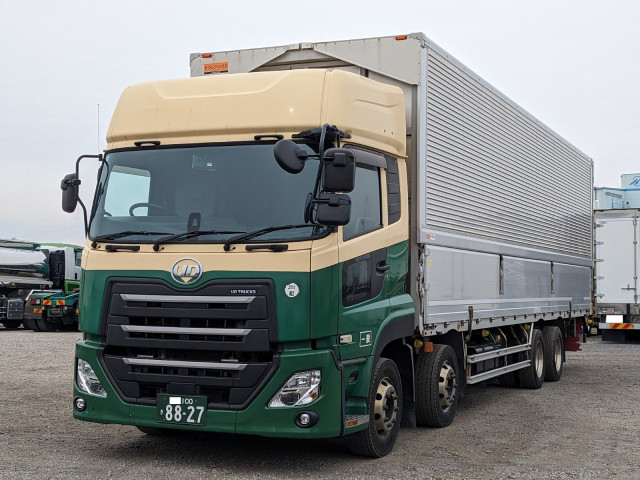 UDトラックス（日産） クオン 大型 ウィング 2PG-CG5CA(103710) 1枚目