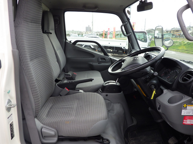 トヨタ トヨエース 小型 平ボディ ABF-TRY230(103709) 7枚目