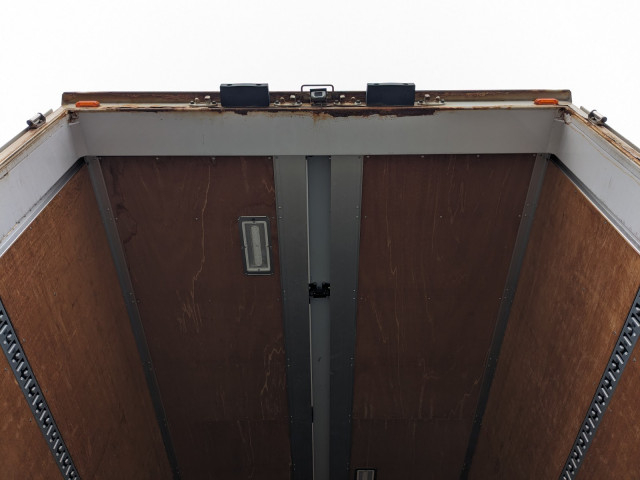 UDトラックス（日産） クオン 大型 ウィング 2PG-CG5CA(103710) 10枚目