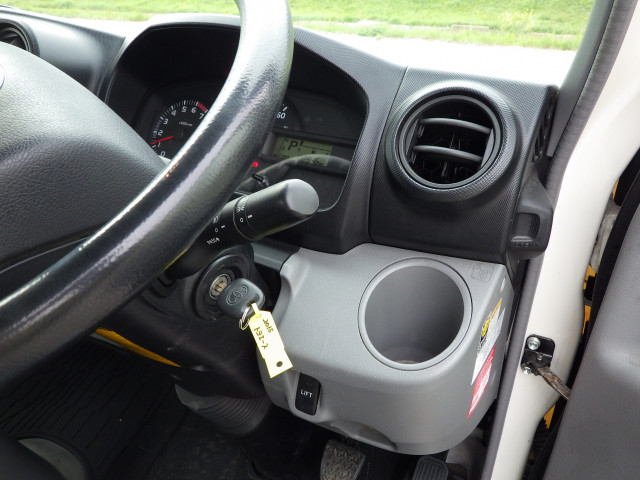 トヨタ トヨエース 小型 平ボディ ABF-TRY230(103709) 15枚目