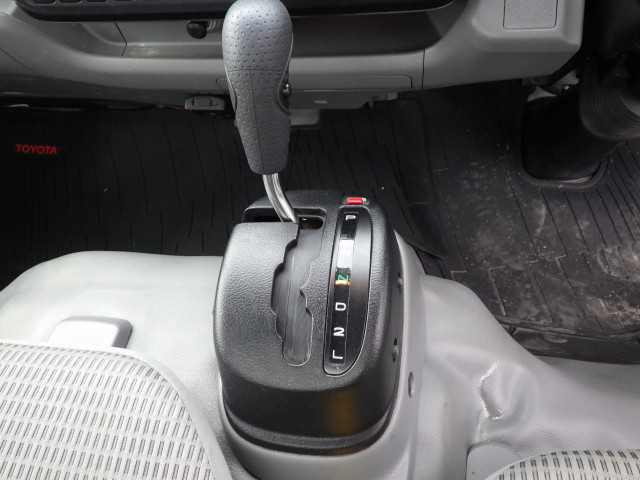 トヨタ トヨエース 小型 平ボディ ABF-TRY230(103709) 17枚目