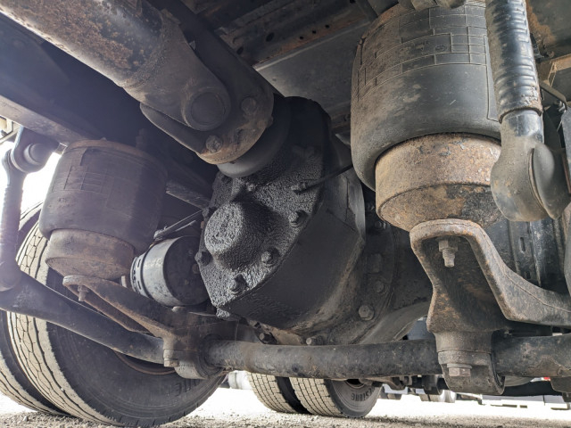 UDトラックス（日産） クオン 大型 ウィング 2PG-CG5CA(103710) 22枚目