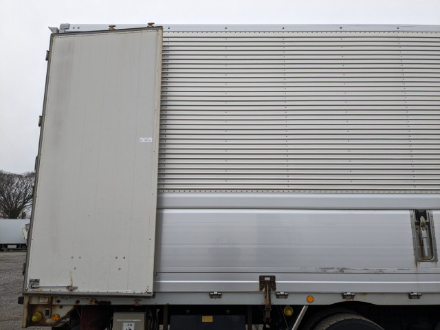 UDトラックス（日産） クオン 大型 ウィング 2PG-CG5CA(103710) 30枚目