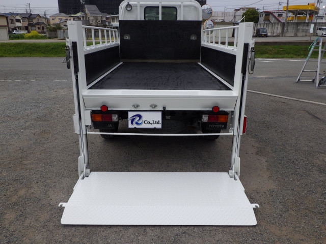 トヨタ トヨエース 小型 平ボディ ABF-TRY230(103709) 33枚目