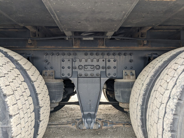 UDトラックス（日産） クオン 大型 ウィング 2PG-CG5CA(103710) 33枚目