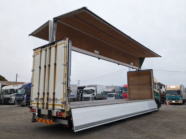 UDトラックス（日産） クオン 大型 ウィング 2PG-CG5CA(103710) 38枚目