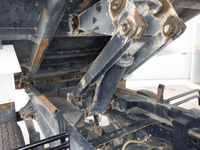 日野 レンジャー 中型 土砂ダンプ 2KG-FC2ABA(103711) 13枚目