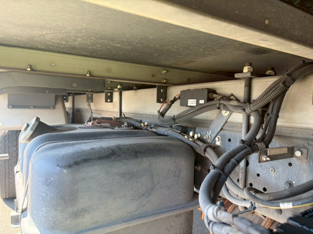 いすゞ エルフ 小型 冷蔵冷凍バン TPG-NPR85AN(103713) 21枚目