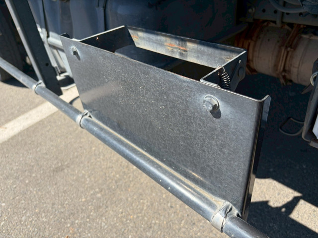 いすゞ エルフ 小型 冷蔵冷凍バン TPG-NPR85AN(103713) 23枚目