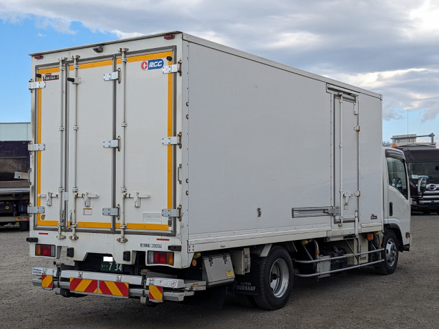 いすゞ エルフ 小型 冷蔵冷凍バン TPG-NPR85AN(103715) 4枚目