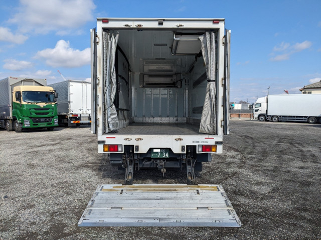 いすゞ エルフ 小型 冷蔵冷凍バン TPG-NPR85AN(103715) 9枚目