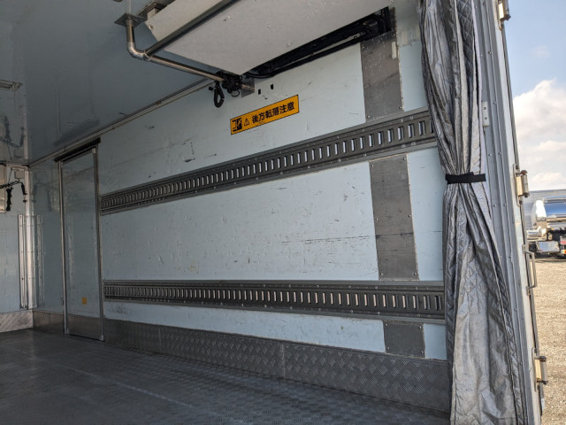 いすゞ エルフ 小型 冷蔵冷凍バン TPG-NPR85AN(103715) 21枚目