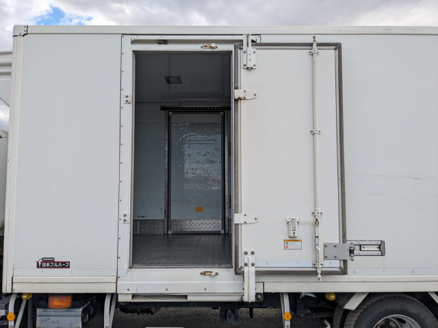 いすゞ エルフ 小型 冷蔵冷凍バン TPG-NPR85AN(103715) 34枚目