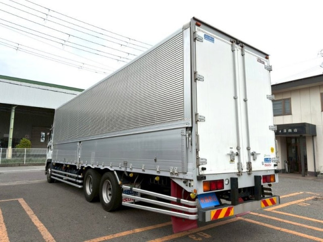 いすゞ ギガ 大型 ウィング QKG-CYL77B(103717) 4枚目