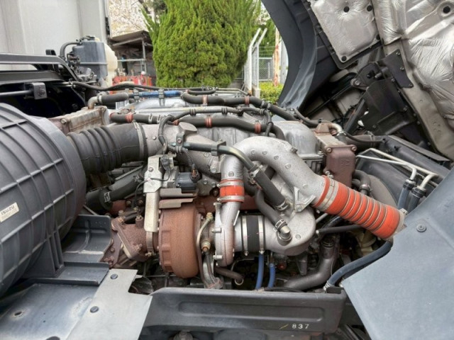 いすゞ ギガ 大型 ウィング QKG-CYL77B(103717) 23枚目