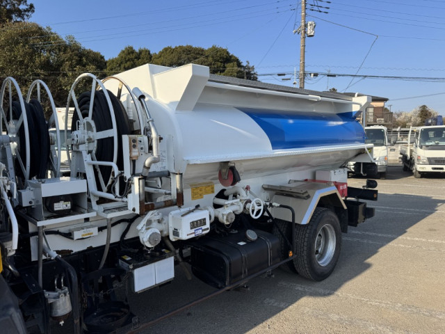 日野 レンジャー 中型 タンクローリー TKG-FC9JEAA(103718) 7枚目