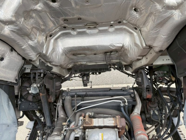 いすゞ ギガ 大型 ウィング QKG-CYL77B(103717) 25枚目