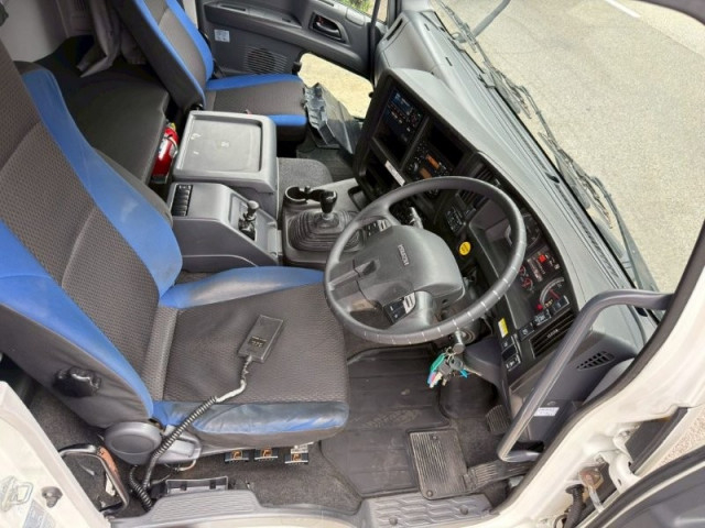 いすゞ ギガ 大型 ウィング QKG-CYL77B(103717) 27枚目