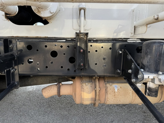 日野 レンジャー 中型 タンクローリー TKG-FC9JEAA(103718) 16枚目