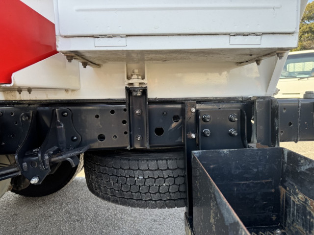 日野 レンジャー 中型 タンクローリー TKG-FC9JEAA(103718) 19枚目