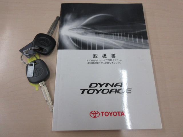 トヨタ ダイナ 小型 平ボディ ABF-TRY230(103720) 5枚目