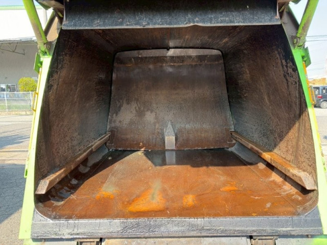 いすゞ エルフ 小型 塵芥車（プレス式） TPG-NKR85AN(103722) 10枚目