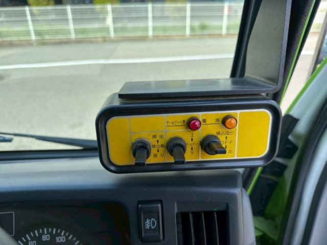 いすゞ エルフ 小型 塵芥車（プレス式） TPG-NKR85AN(103722) 29枚目