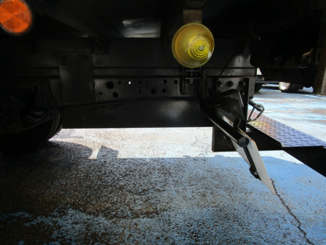 いすゞ エルフ 小型 バン TRG-NMR85AN(103723) 18枚目