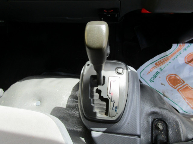 いすゞ エルフ 小型 バン TRG-NMR85AN(103723) 27枚目