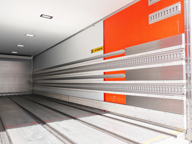 三菱ふそう スーパーグレート 大型 冷蔵冷凍バン QPG-FS64VZ(103724) 18枚目