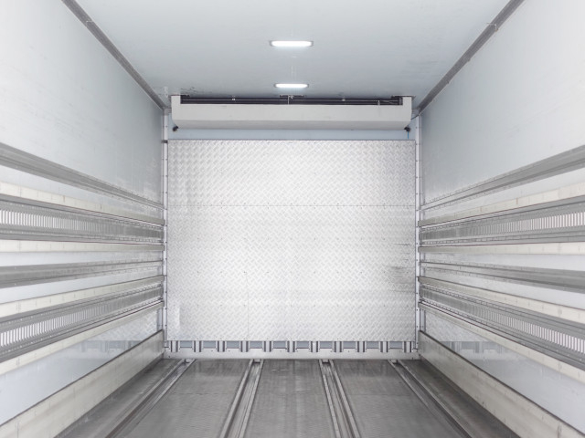 三菱ふそう スーパーグレート 大型 冷蔵冷凍バン QPG-FS64VZ(103724) 19枚目