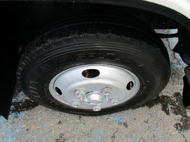 いすゞ エルフ 小型 バン TRG-NMR85AN(103723) 41枚目