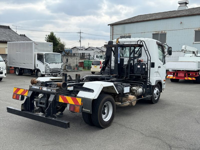 三菱ふそう ファイター 中型 コンテナ専用車 TKG-FK71F(103726) 4枚目