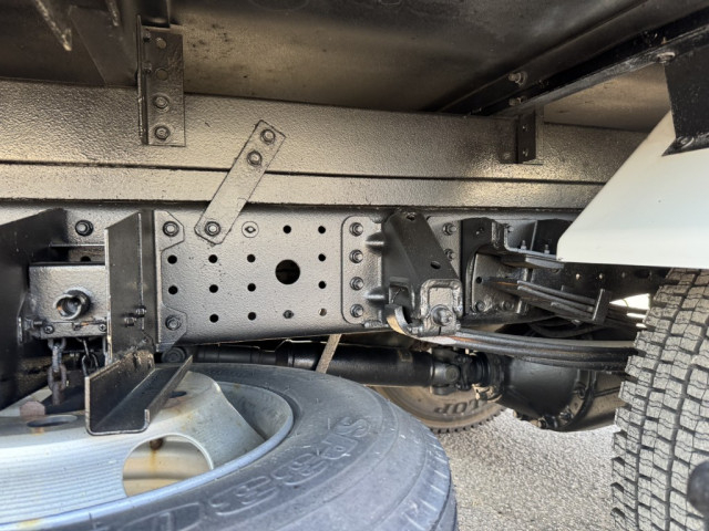 三菱ふそう キャンター 小型 冷蔵冷凍バン 2PG-FEB90(103727) 22枚目