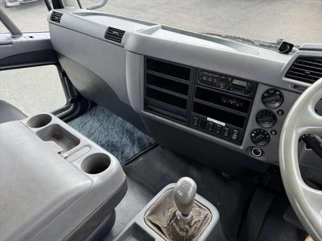 三菱ふそう ファイター 中型 コンテナ専用車 TKG-FK71F(103726) 25枚目