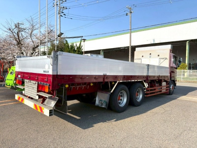 いすゞ ギガ 大型 平ボディ QKG-CYL77BM(103729) 3枚目