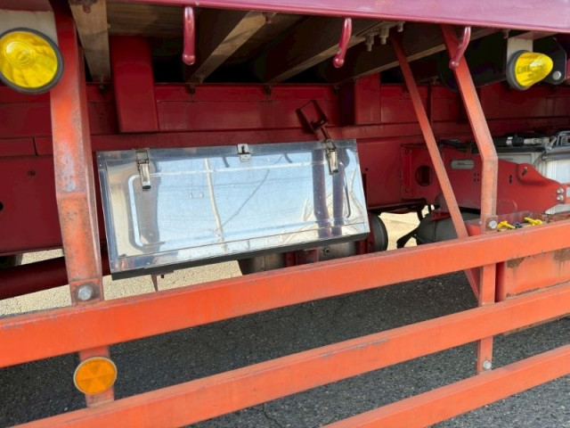 いすゞ ギガ 大型 平ボディ QKG-CYL77BM(103729) 9枚目