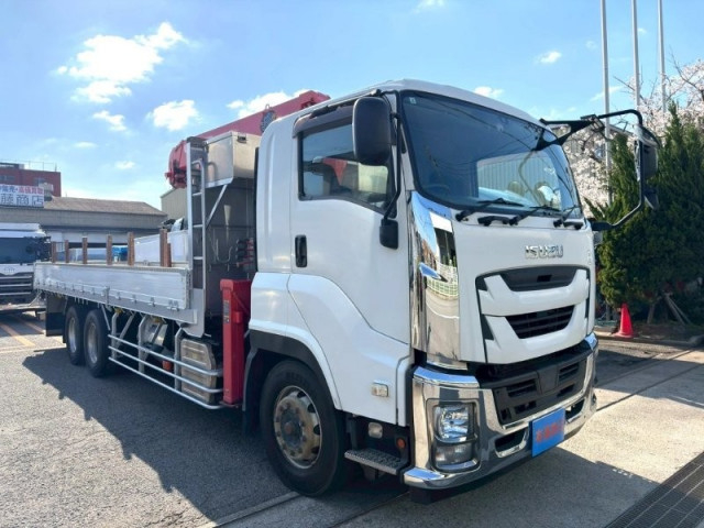 いすゞ ギガ 大型 平ボディ（クレーン付） QKG-CYZ77BM(103730) 2枚目