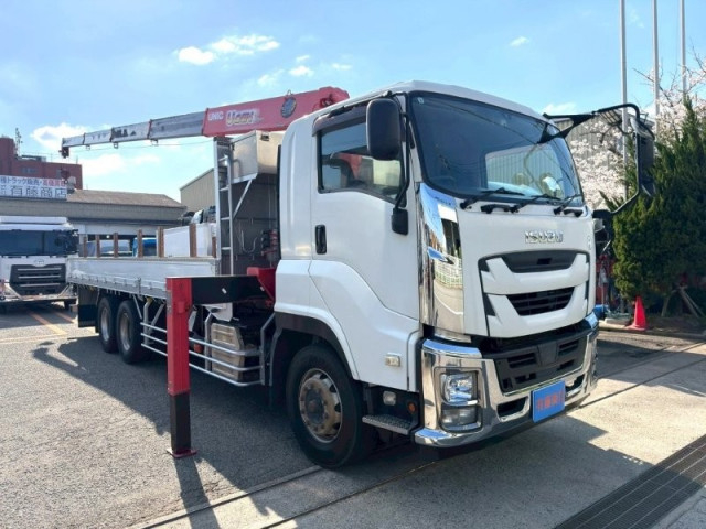 いすゞ ギガ 大型 平ボディ（クレーン付） QKG-CYZ77BM(103730) 6枚目